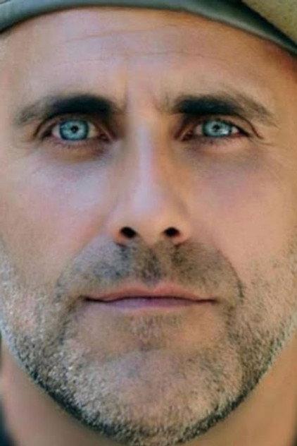 Alejandro León - Actor Profile Photo