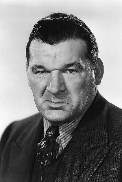 Martin Cichy - Actor Profile Photo