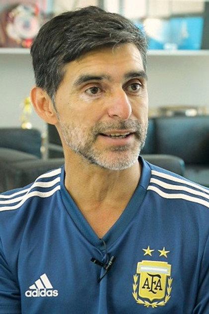Roberto Ayala - Actor Profile Photo