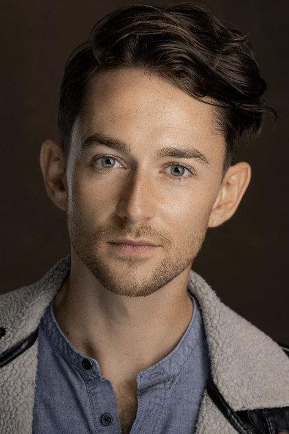 Daniel Thrace - Actor Profile Photo