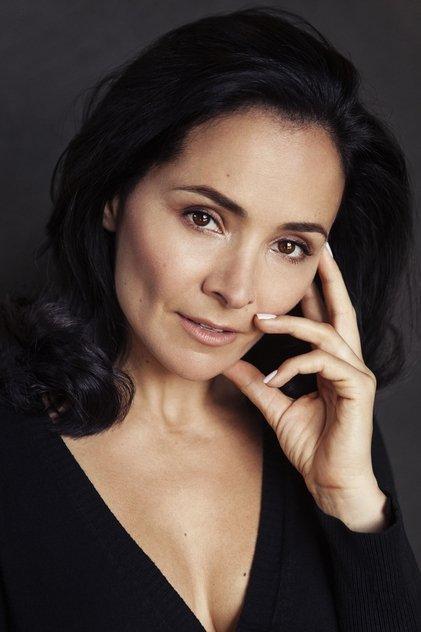 Sarah Edmondson - Actor Profile Photo