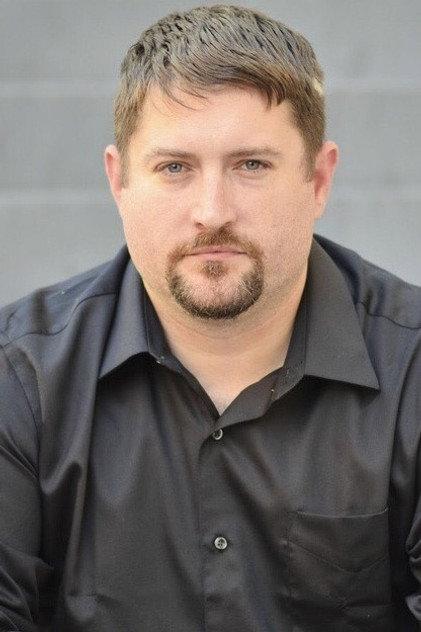 Elliott Carr - Actor Profile Photo