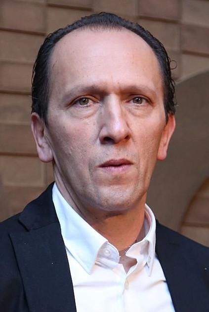 Carlos Aragón - Actor Profile Photo