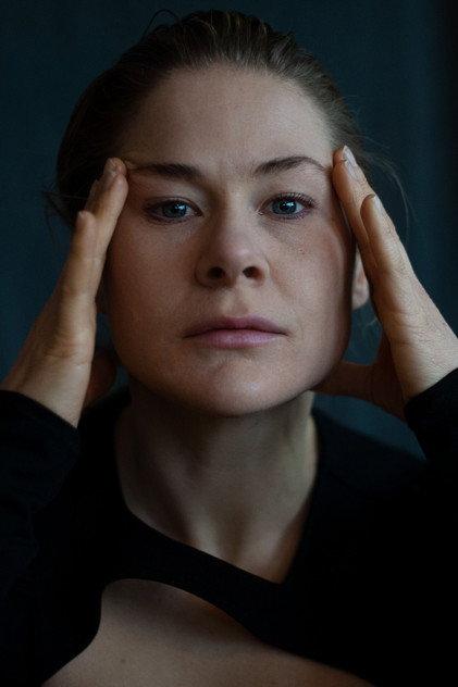 Emma Broomé - Actor Profile Photo