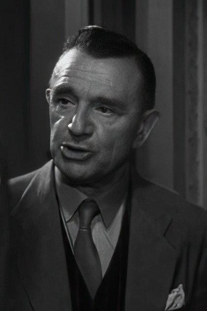 Arthur Devère - Actor Profile Photo