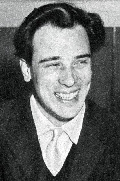 Riz Ortolani - Actor Profile Photo