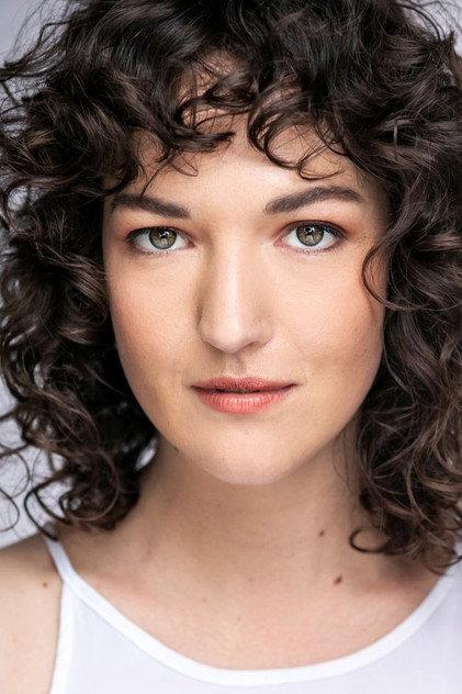 Lucy Suttor - Actor Profile Photo