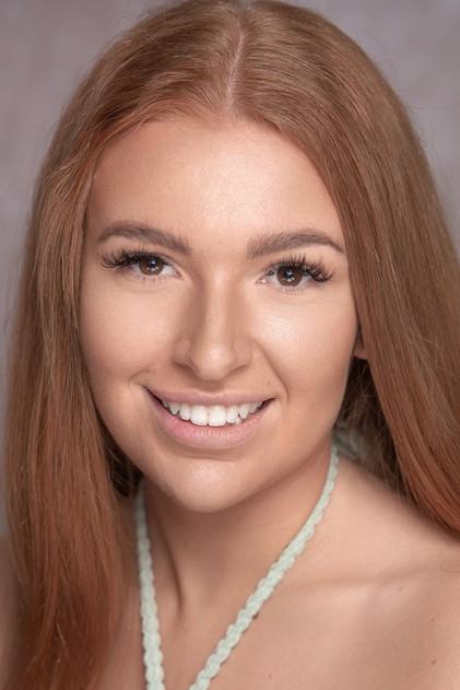 Chloe Adams - Actor Profile Photo