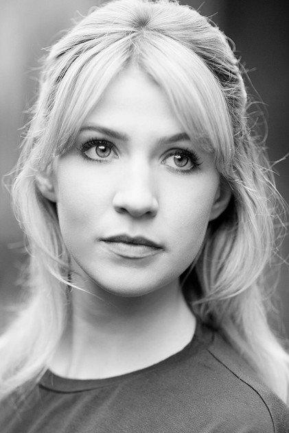 Laura Woodward - Actor Profile Photo