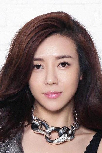Cica Zhou - Actor Profile Photo