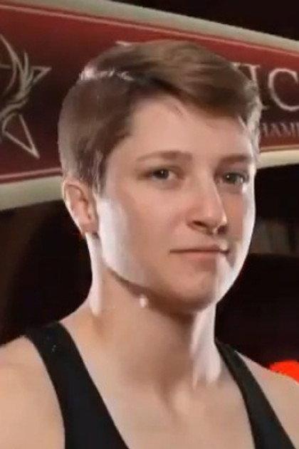 Kendal Holowell - Actor Profile Photo