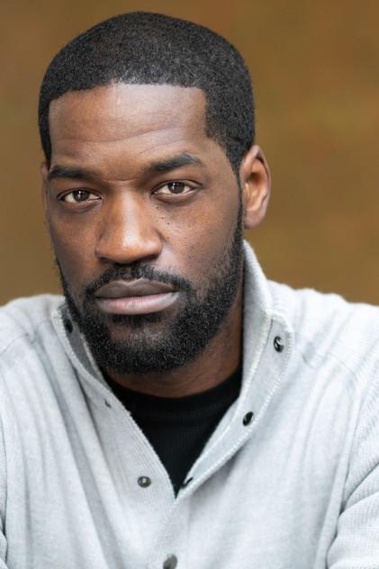 Derek Roberts - Actor Profile Photo