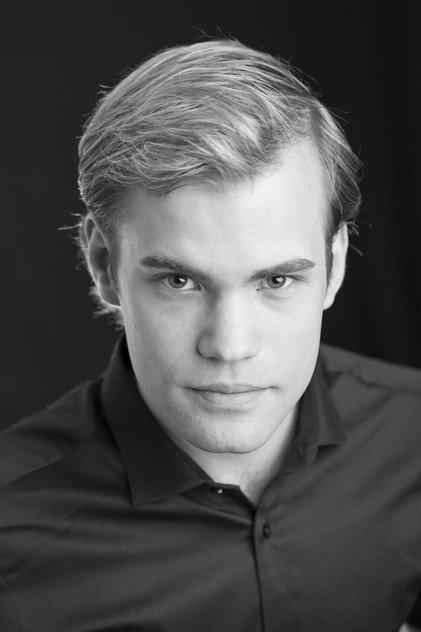 Rikard Björk - Actor Profile Photo