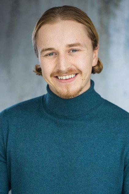 Hugh Hedley Lewis - Actor Profile Photo
