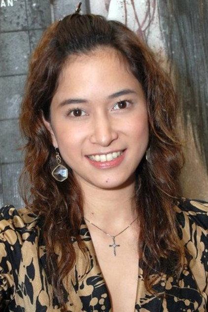 Vera Lasut - Actor Profile Photo