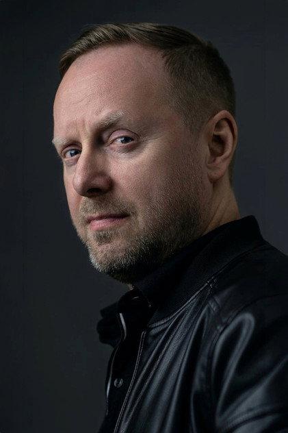 Nathan Hill - Actor Profile Photo