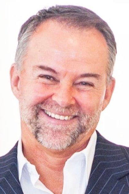 Stephen Jennings - Actor Profile Photo