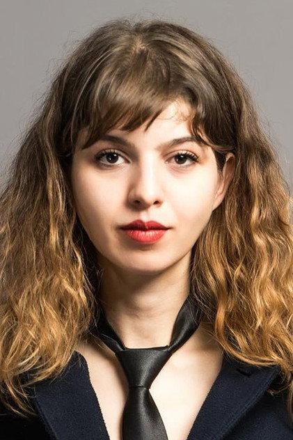 Ece Gökçen - Actor Profile Photo
