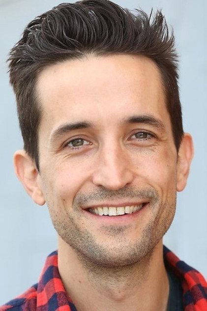 Devin Barry - Actor Profile Photo