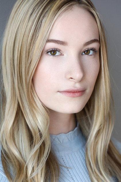 Lena Torluemke - Actor Profile Photo