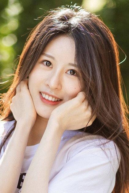 Zhou Ziyue - Actor Profile Photo