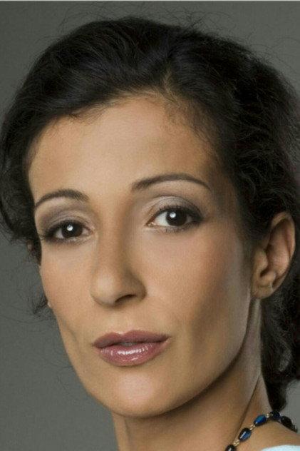 Jasmin Hahn - Actor Profile Photo