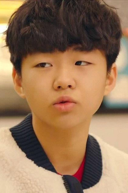 Kim Gun - Actor Profile Photo