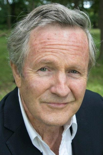 Alistair Findlay - Actor Profile Photo