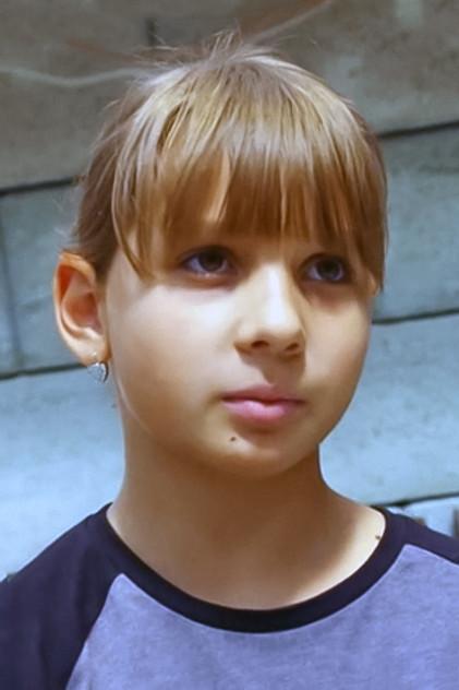 Sára Tömölová - Actor Profile Photo