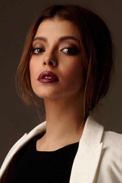 Selin Şekerci - Actor Profile Photo