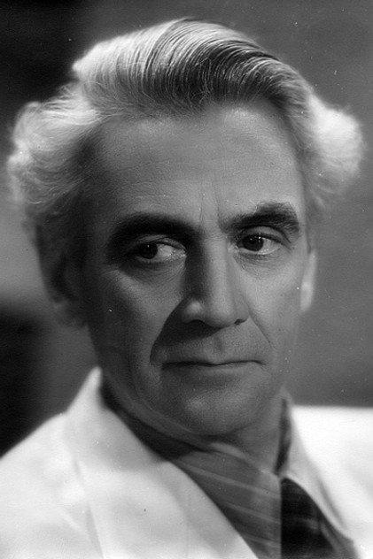 Paavo Jännes - Actor Profile Photo