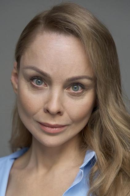 Elena Ivasishina - Actor Profile Photo