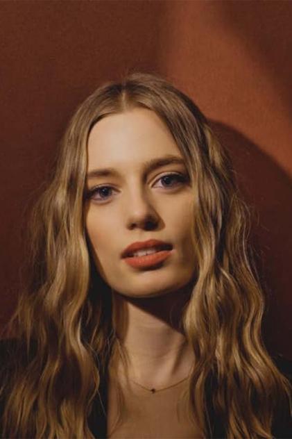 Anja Savcic - Actor Profile Photo