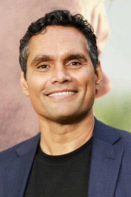 Rob Collins - Actor Profile Photo