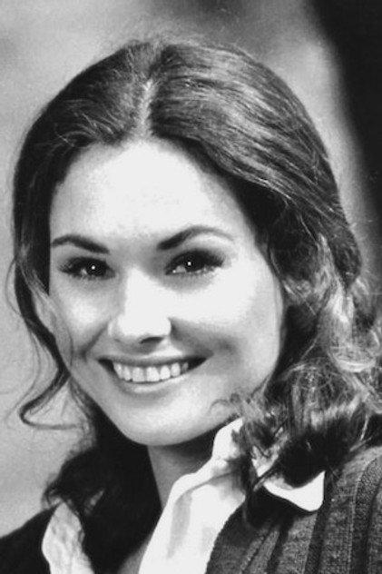 Lori Saunders - Actor Profile Photo