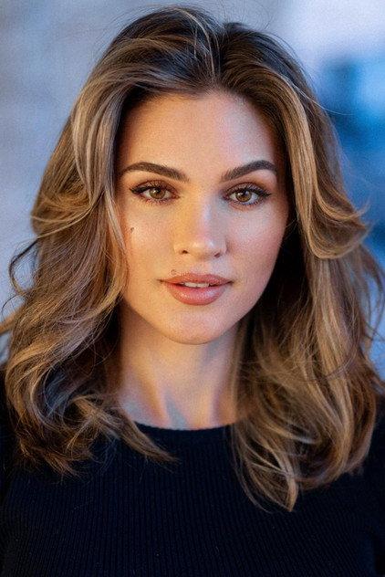 Natalie Pack - Actor Profile Photo