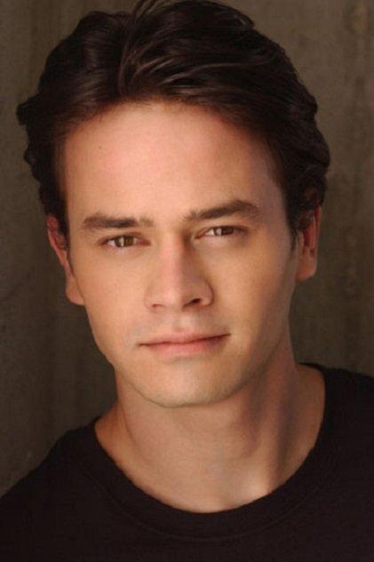 Daniel Logan - Actor Profile Photo