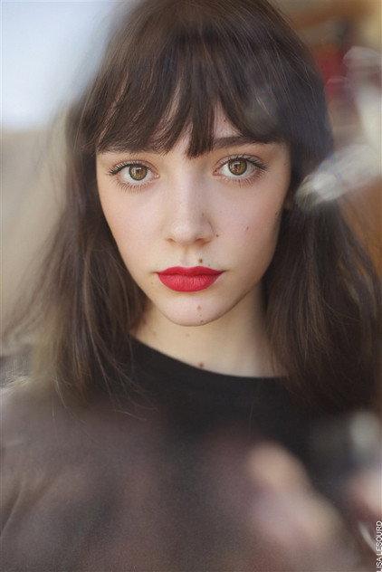 Clara Antoons - Actor Profile Photo