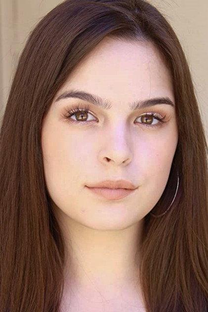 Madison Casas - Actor Profile Photo