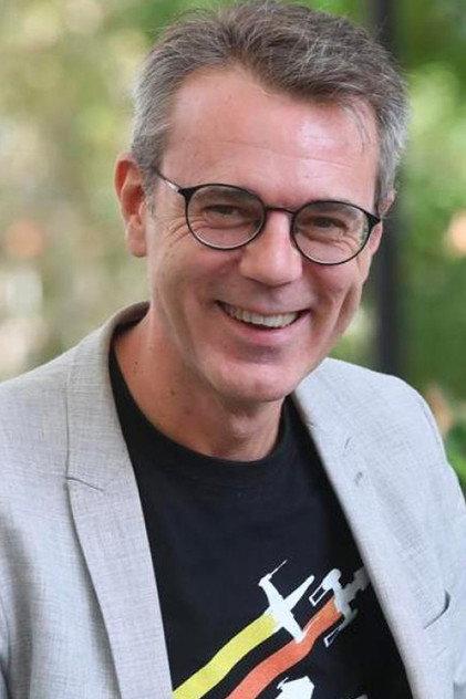 Pedro Vallín - Actor Profile Photo