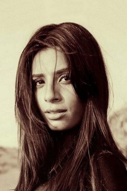 Gaelyn Mendonca - Actor Profile Photo