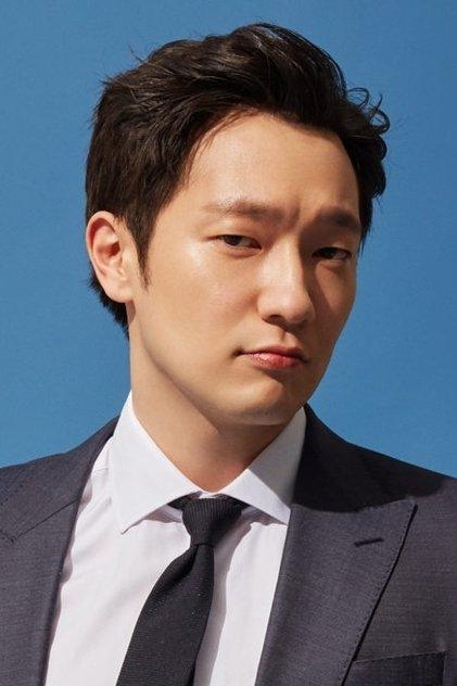 Son Suk-ku - Actor Profile Photo