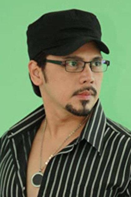 Jon Romano - Actor Profile Photo