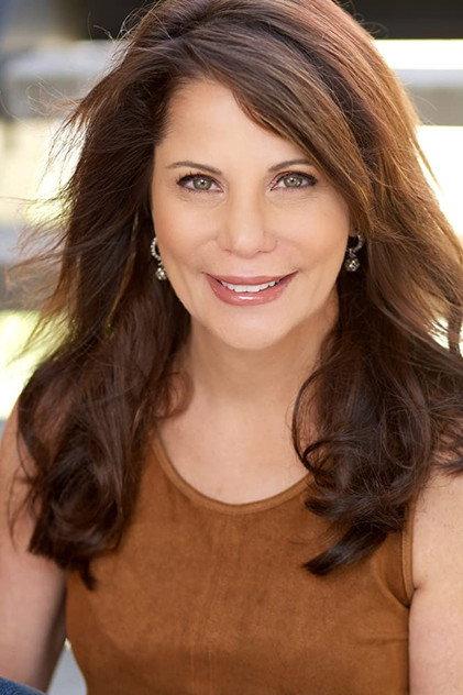 Nellie Sciutto - Actor Profile Photo
