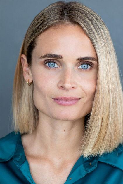 Malin Barr - Actor Profile Photo