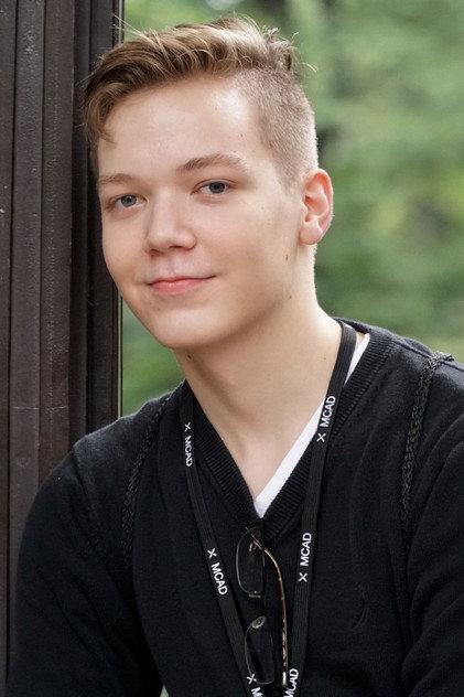 Daniel Larva - Actor Profile Photo