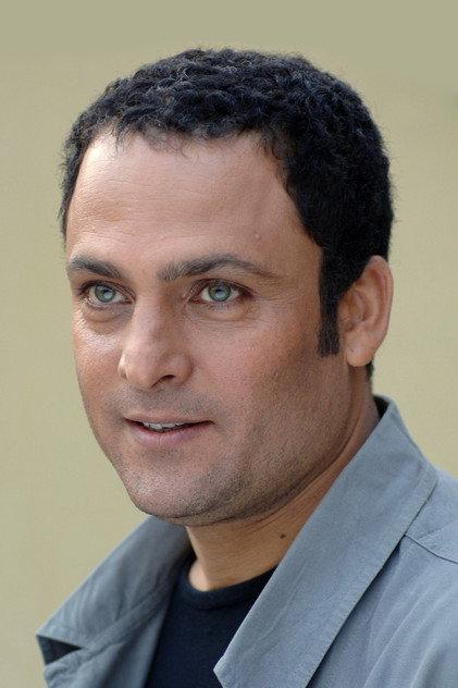 Hossein Yari - Actor Profile Photo