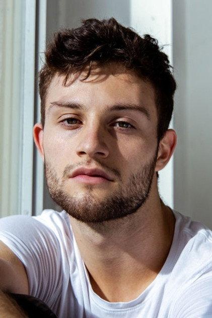 Nick Romeo Reimann - Actor Profile Photo