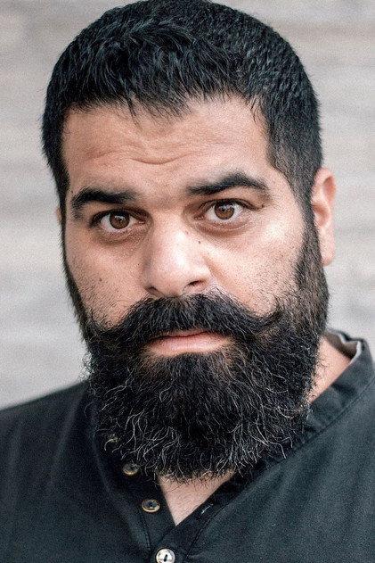 Mo Ahmadi - Actor Profile Photo