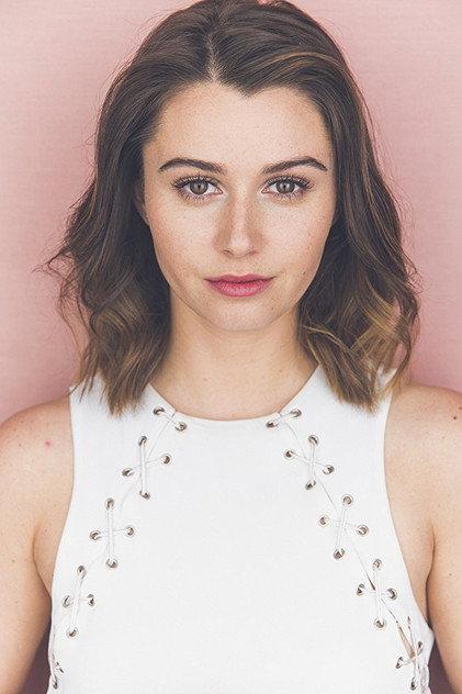 Courtney Baxter - Actor Profile Photo